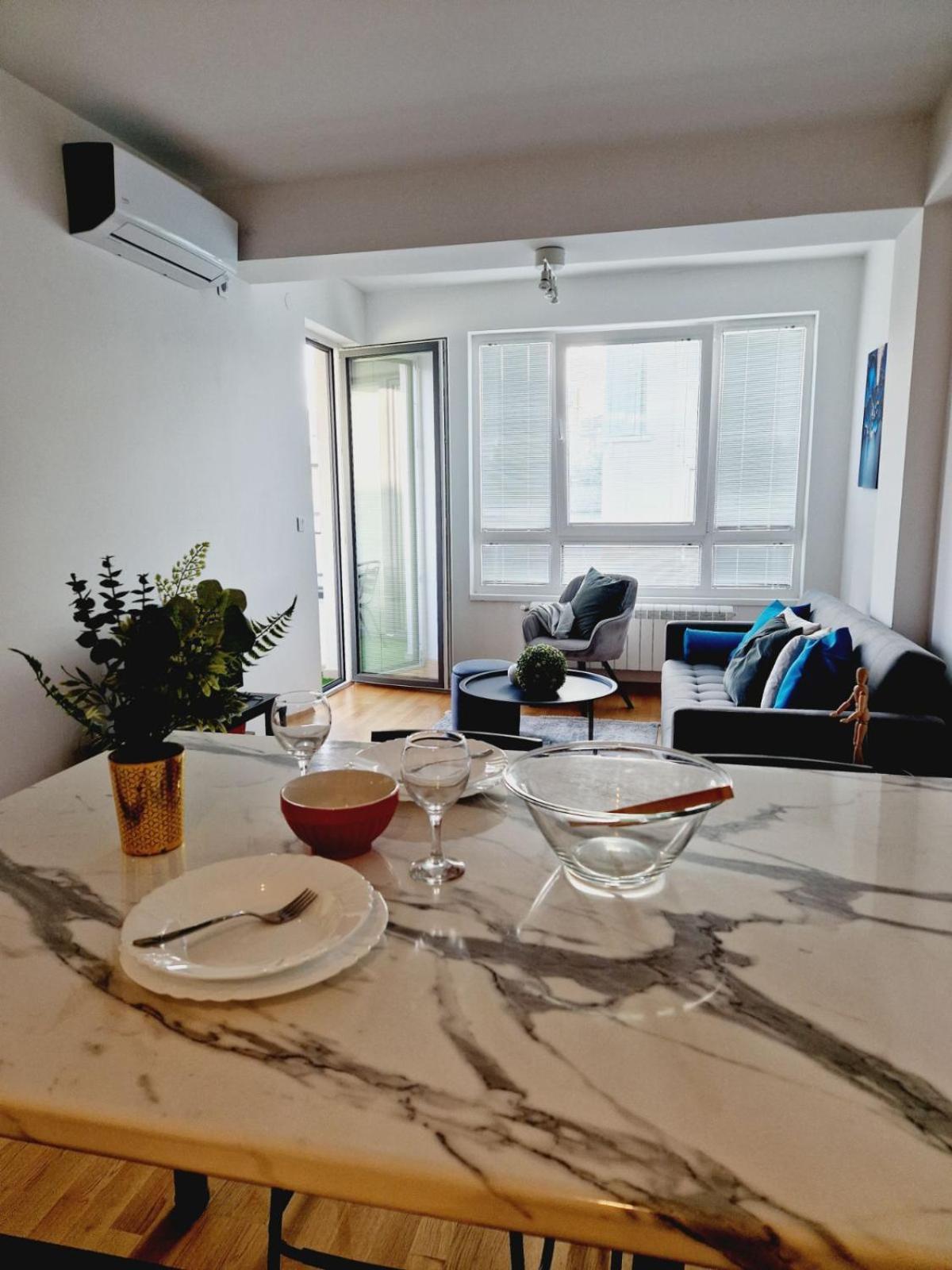Kamche Lux Apartment Скоп'є Екстер'єр фото