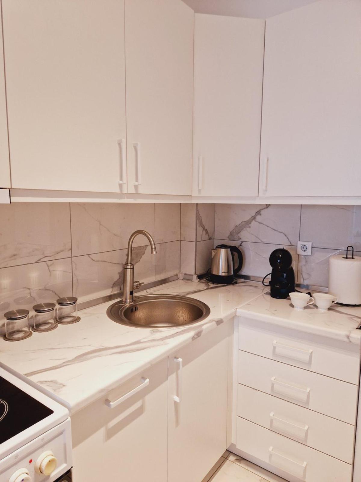 Kamche Lux Apartment Скоп'є Екстер'єр фото