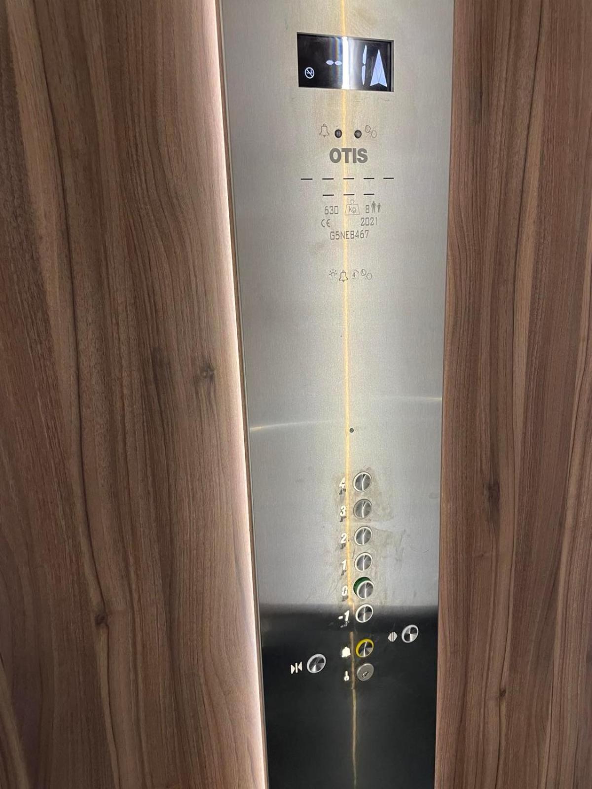 Kamche Lux Apartment Скоп'є Екстер'єр фото