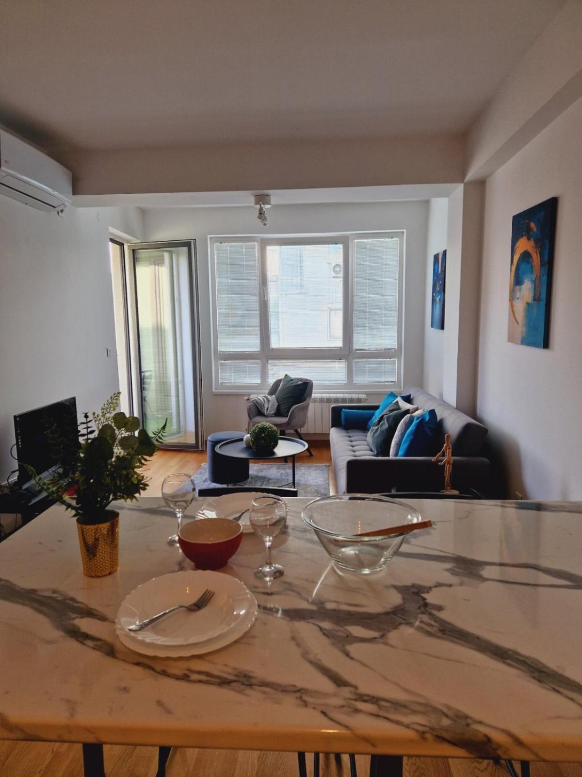 Kamche Lux Apartment Скоп'є Екстер'єр фото